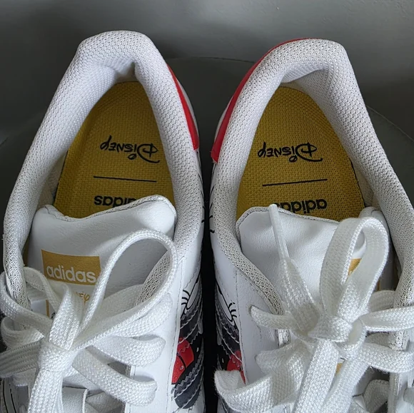 Adidas x Disney Mickey Mouse Superstar Sneakers Unisex 7M | 8.5W - Picture 10 of 13